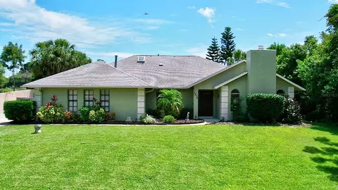 1073 Club House Blvd, New Smyrna Beach, FL 32168