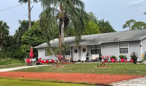 2832 India Palm Dr, Edgewater, FL 32141