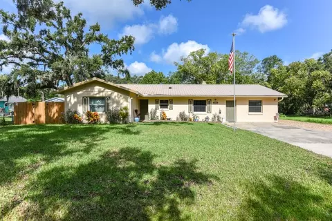 144 Spruce St, New Smyrna Beach, FL 32168