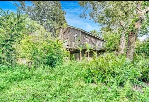 101 Magnolia Dr, Saint Augustine, FL 32080