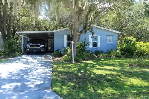 474 Sioux Blvd, Oak Hill, FL 32759