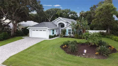 801 E 7th, New Smyrna Beach, FL 32169
