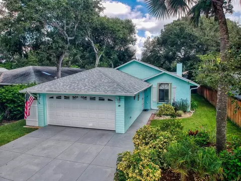 800 E 22nd Ave, New Smyrna Beach, FL 32169