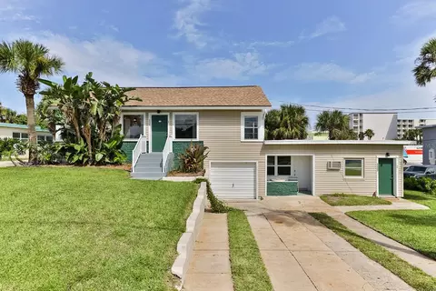 133 Milton Rd, Daytona Beach, FL 32118