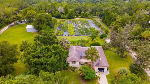 Undisclosed, New Smyrna Beach, FL 32168