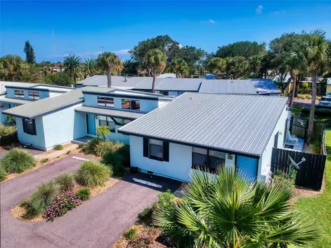 69 Sabal Cay Ct #690, New Smyrna Beach, FL 32169