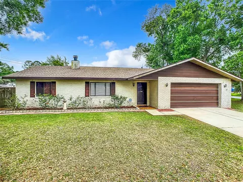3303 Queen Palm Dr, Edgewater, FL 32141
