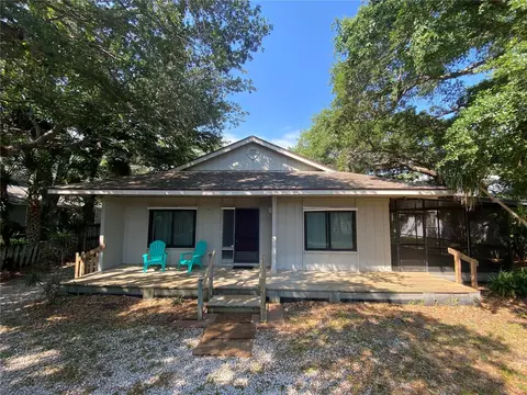 4438 Saxon Dr, New Smyrna Beach, FL 32169
