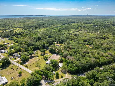 557 Fullerton Grove Rd, Oak Hill, FL 32759
