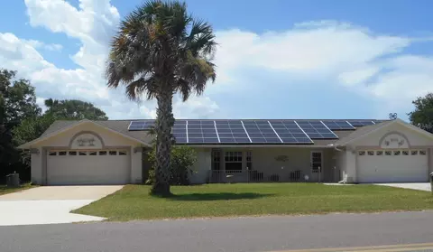 806 South St, New Smyrna Beach, FL 32168