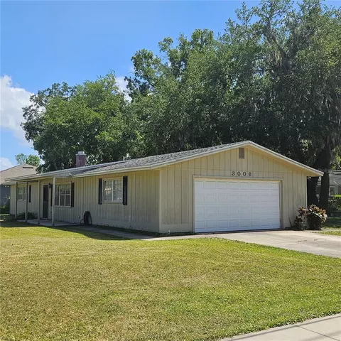 3006 Vista Palm Dr, Edgewater, FL 32141