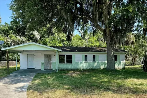 904 Roper St, New Smyrna Beach, FL 32168