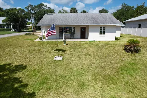 218 N Riverside Dr, Edgewater, FL 32132