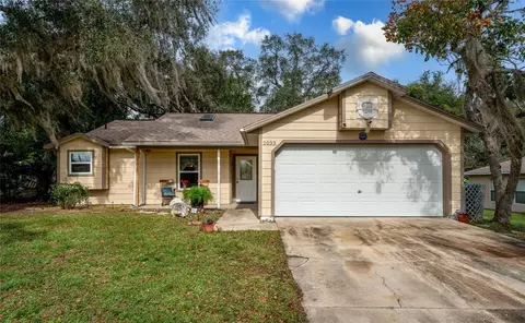 2033 Brewster Dr, Deltona, FL 32738