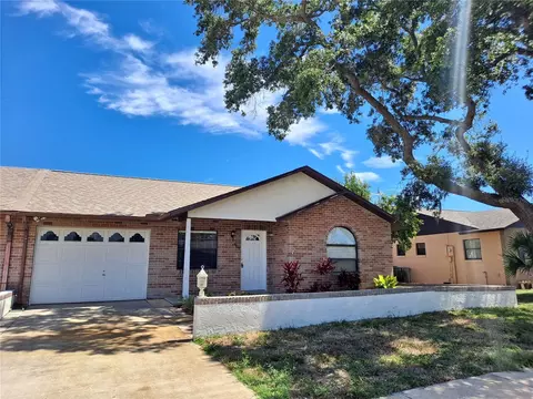 405 Sea Hawk Ct, Edgewater, FL 32141