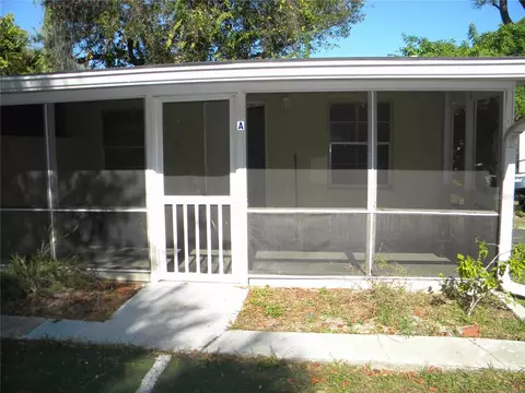 910 New York St, Edgewater, FL 32132