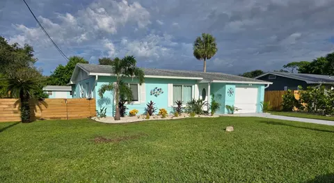 632 Goodwin Ave, New Smyrna Beach, FL 32169
