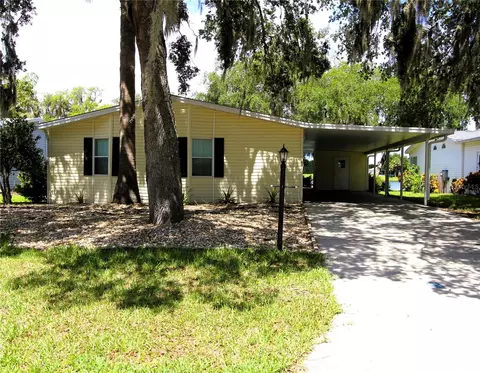 406 Sioux Blvd, Oak Hill, FL 32759