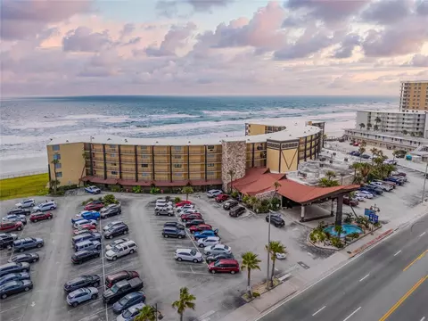 2301 S Atlantic Ave #111, Daytona Beach, FL 32118