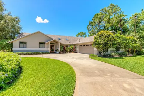 965 Club House Blvd, New Smyrna Beach, FL 32168