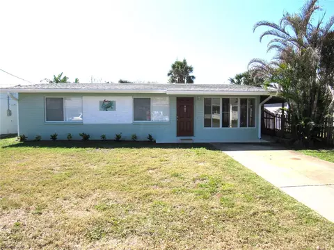 407 Cedar Ave, New Smyrna Beach, FL 32169