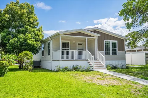 709 Barlow Cir, Port Orange, FL 32127
