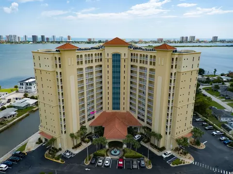 2801 S Ridgewood Ave #416, South Daytona, FL 32119