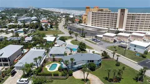 320 Due East St, New Smyrna Beach, FL 32169