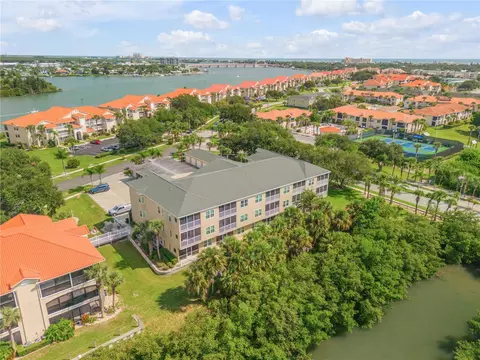 468 Bouchelle Dr #329, New Smyrna Beach, FL 32169