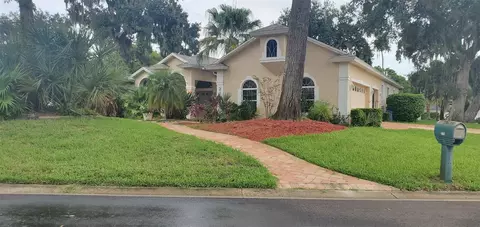 215 Bromely Cir, New Smyrna Beach, FL 32168