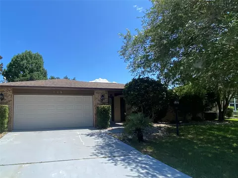 125 Westgrill Dr, Palm Coast, FL 32164