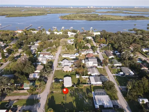 108 E Yelka Ter, Edgewater, FL 32132