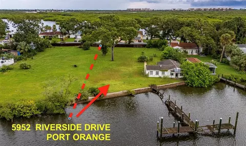 5952 S Riverside Dr, Port Orange, FL 32127