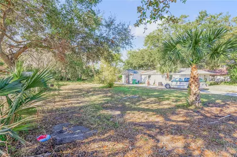 534 N Myrtle Ave, New Smyrna Beach, FL 32168