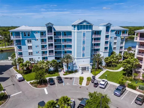 3 Riverwalk Dr #303, New Smyrna Beach, FL 32169