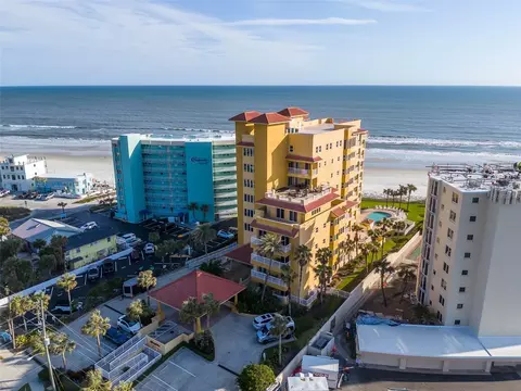 701 N Atlantic Ave #102, New Smyrna Beach, FL 32169