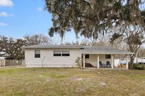 1596 Elizabeth St, New Smyrna Beach, FL 32168