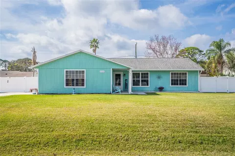 2720 Queen Palm Dr, Edgewater, FL 32141