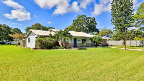 2404 Victory Palm Dr, Edgewater, FL 32141
