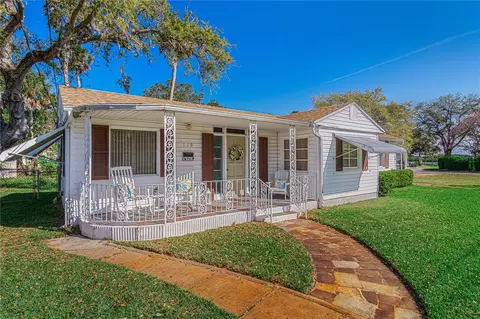 119 Rio Vista Dr, Edgewater, FL 32132
