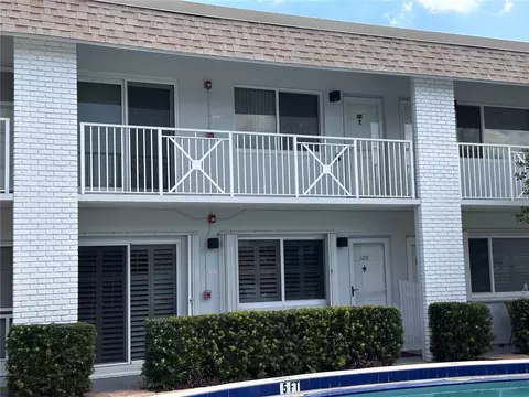 1001 NE 8th Ave #209, Delray Beach, FL 33483