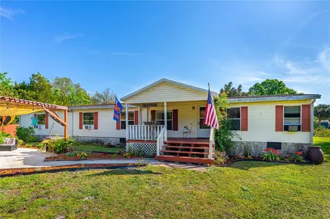 1985 Apache Ct, Titusville, FL 32796