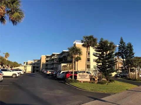 4811 Saxon Dr #B501, New Smyrna Beach, FL 32169