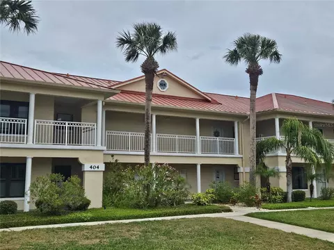 404 Bouchelle Dr #103, New Smyrna Beach, FL 32169