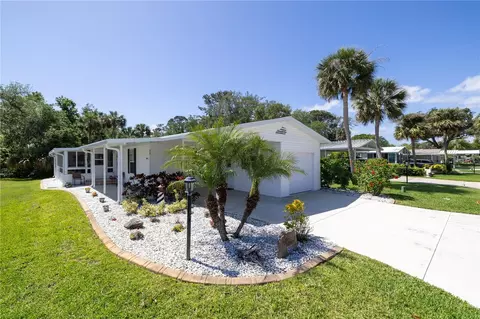 820 Navigators Way, Edgewater, FL 32141