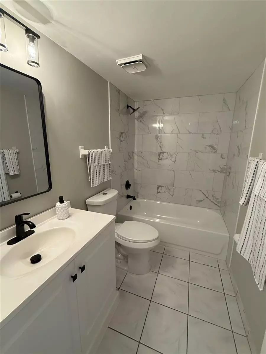 Bath - 4175 S Atlantic Ave #5280, New Smyrna Beach, FL 32169 photo 1 of 2