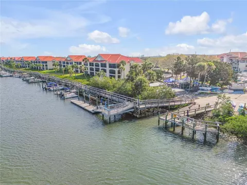 460 Bouchelle Dr #104, New Smyrna Beach, FL 32169