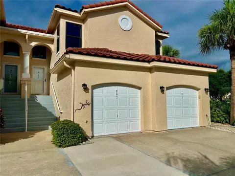 439 Bouchelle Dr #202, New Smyrna Beach, FL 32169