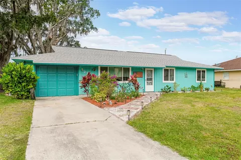 2726 Victory Palm Dr, Edgewater, FL 32141
