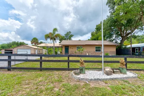130 N Gaines St, Oak Hill, FL 32759